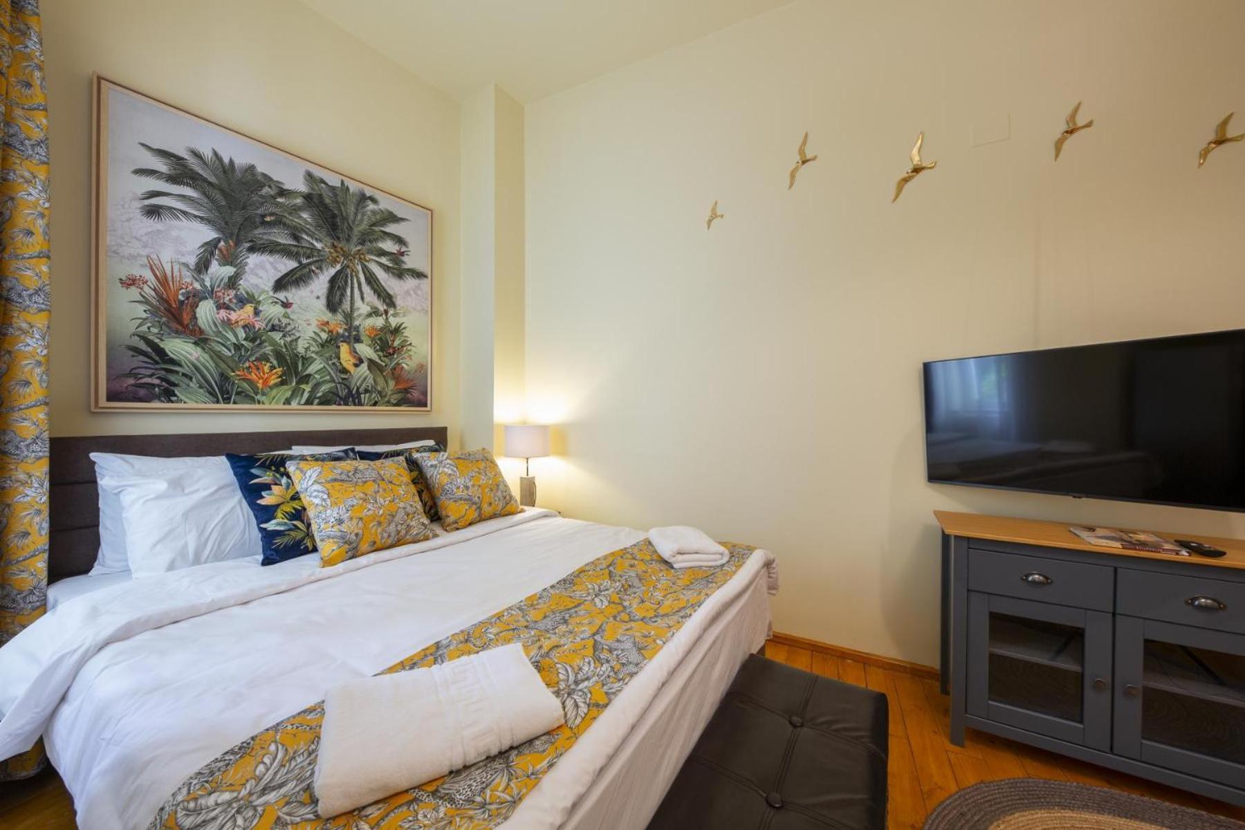 Rainforest Studio Downtown By Pretty Apartments Bucarest Exterior foto